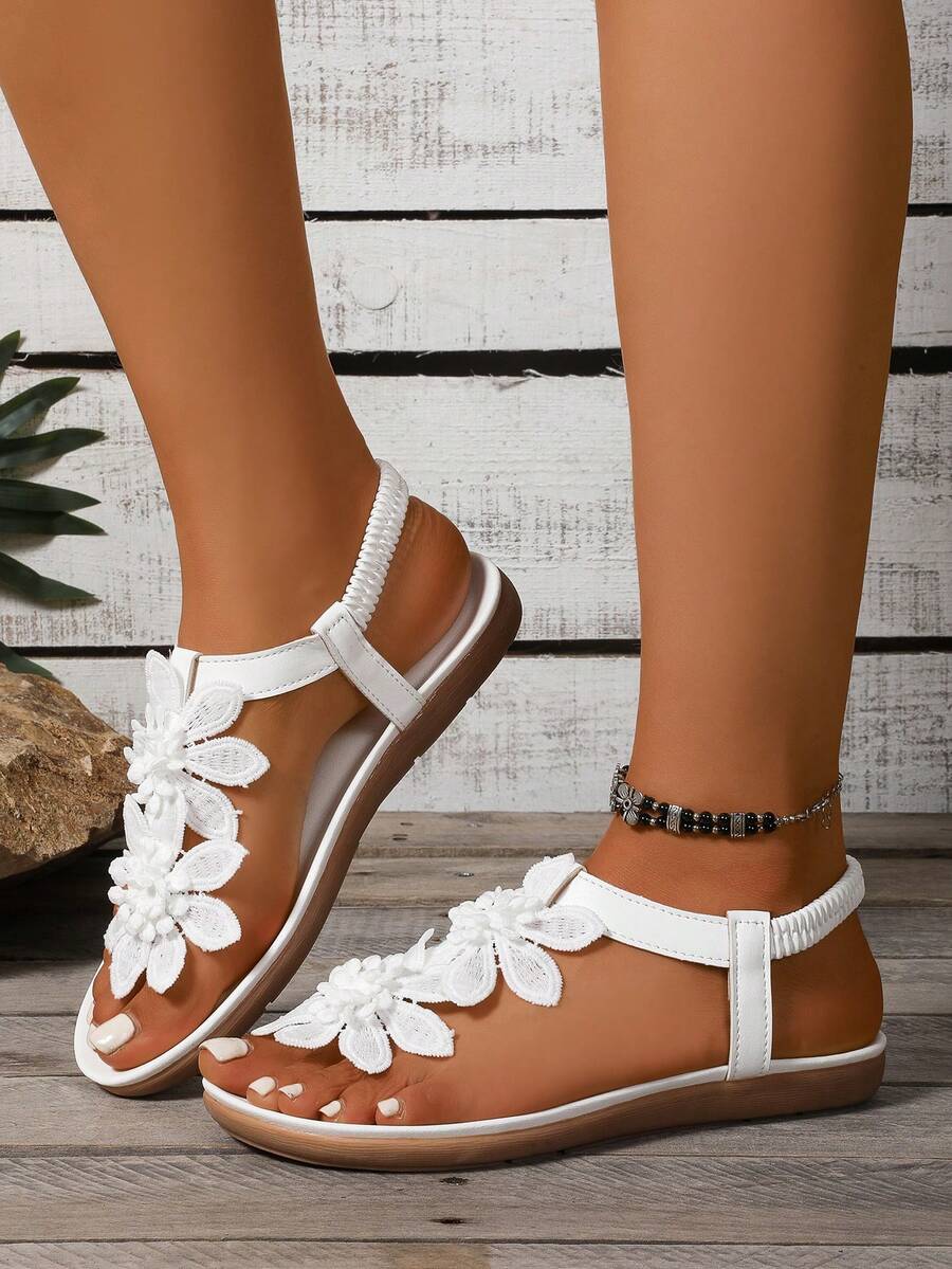 Florette | Flower Appliqué Sandals