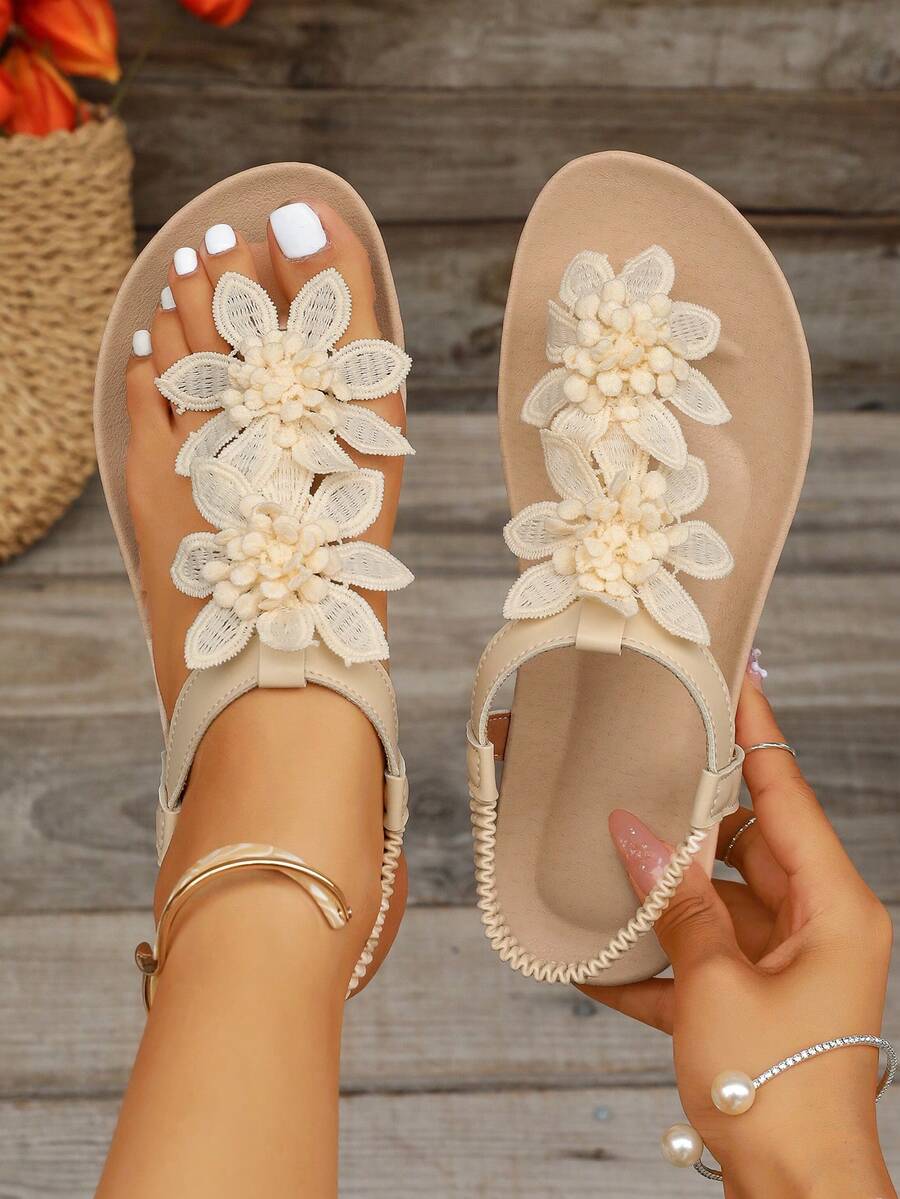 Florette | Flower Appliqué Sandals