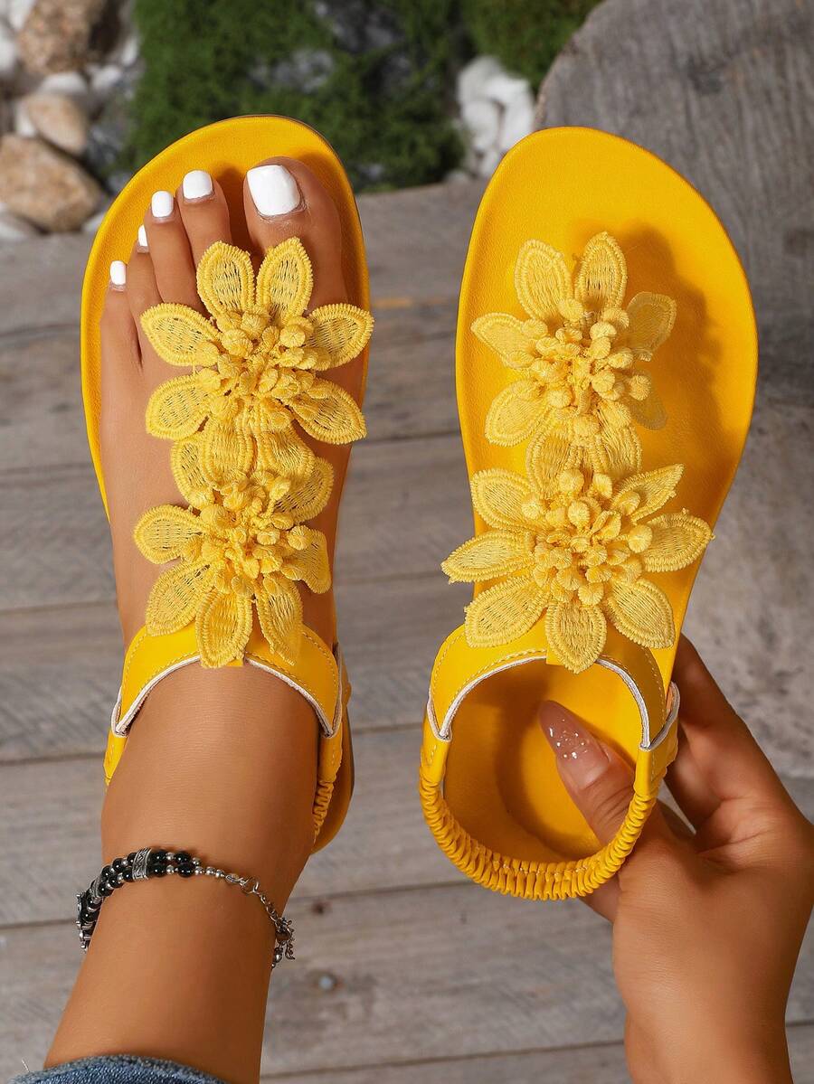 Florette | Flower Appliqué Sandals