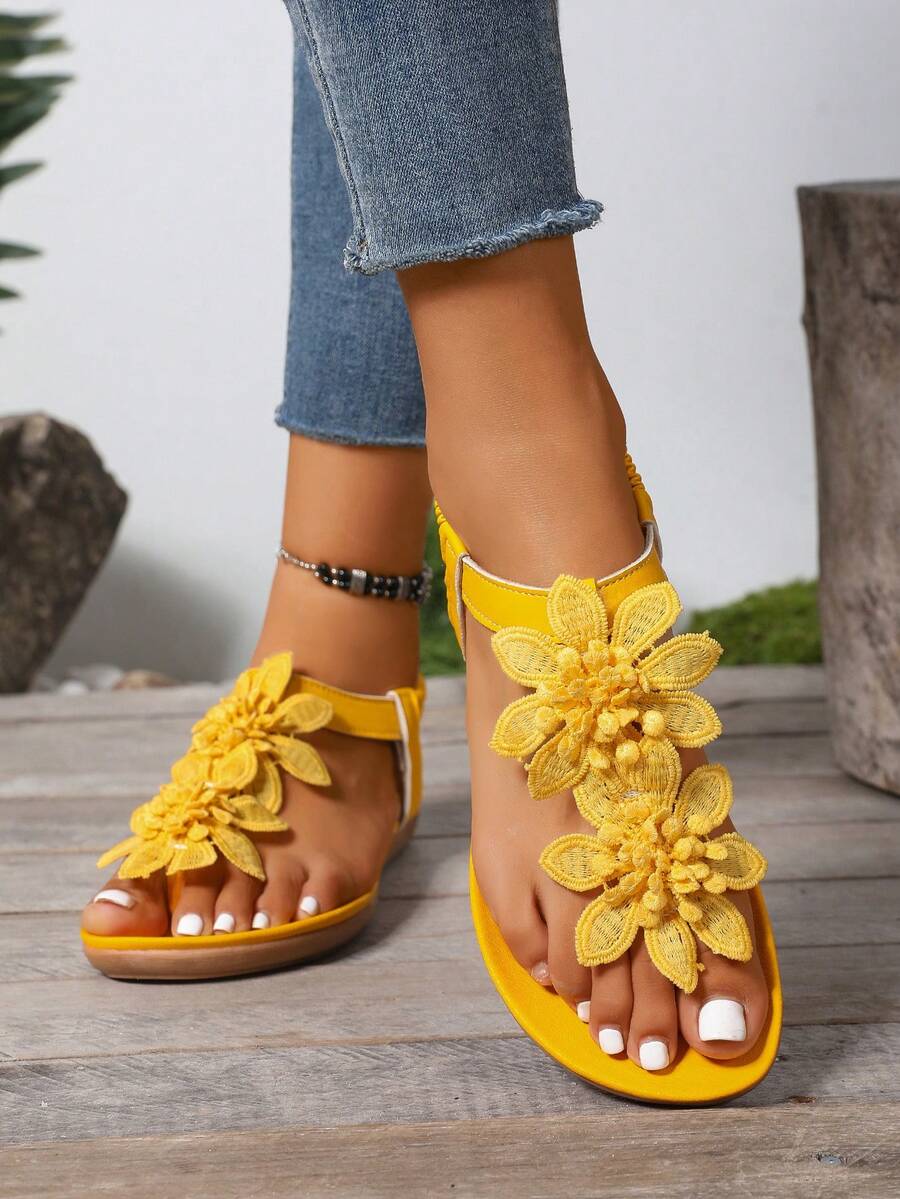 Florette | Flower Appliqué Sandals