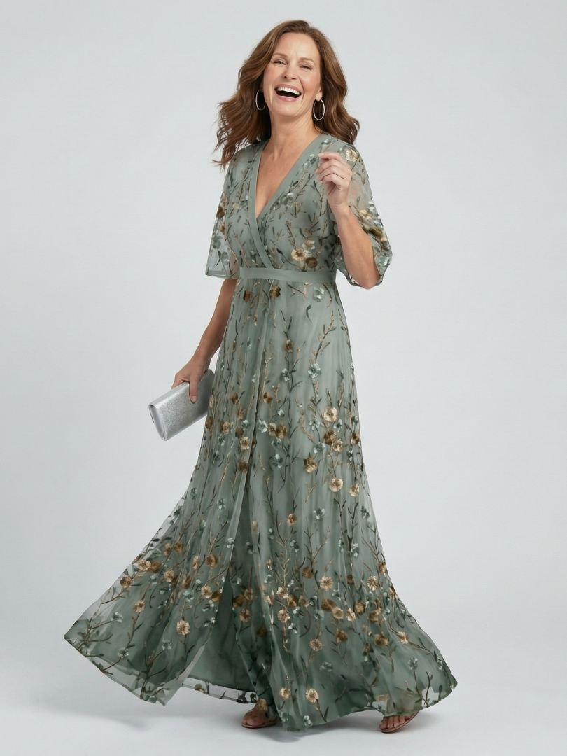 Selora | Floral Embroidered Maxi