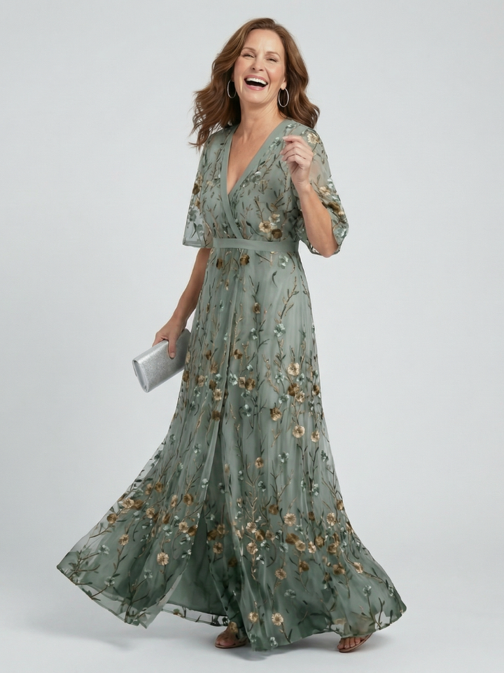 Selora | Floral Embroidered Maxi