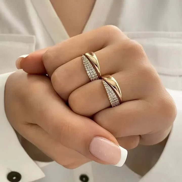 Elegant ring with stunning stones