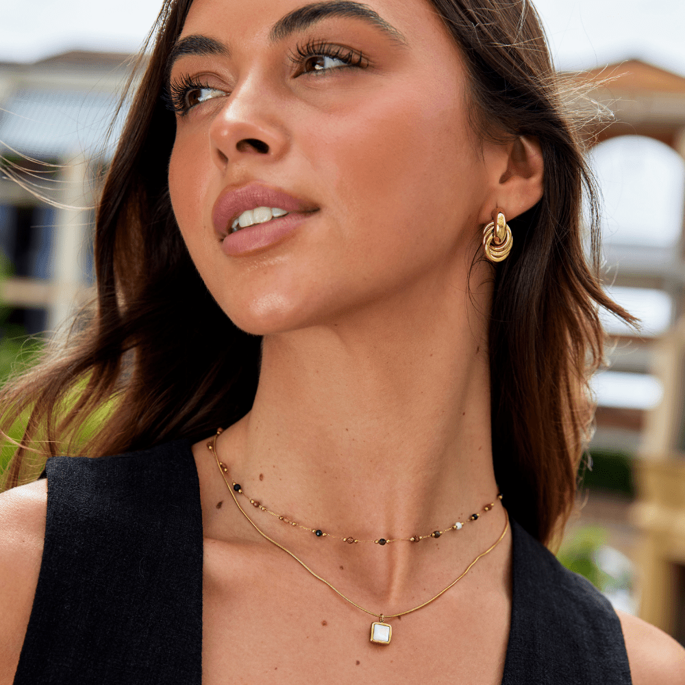 Minimalist Necklace with Stone