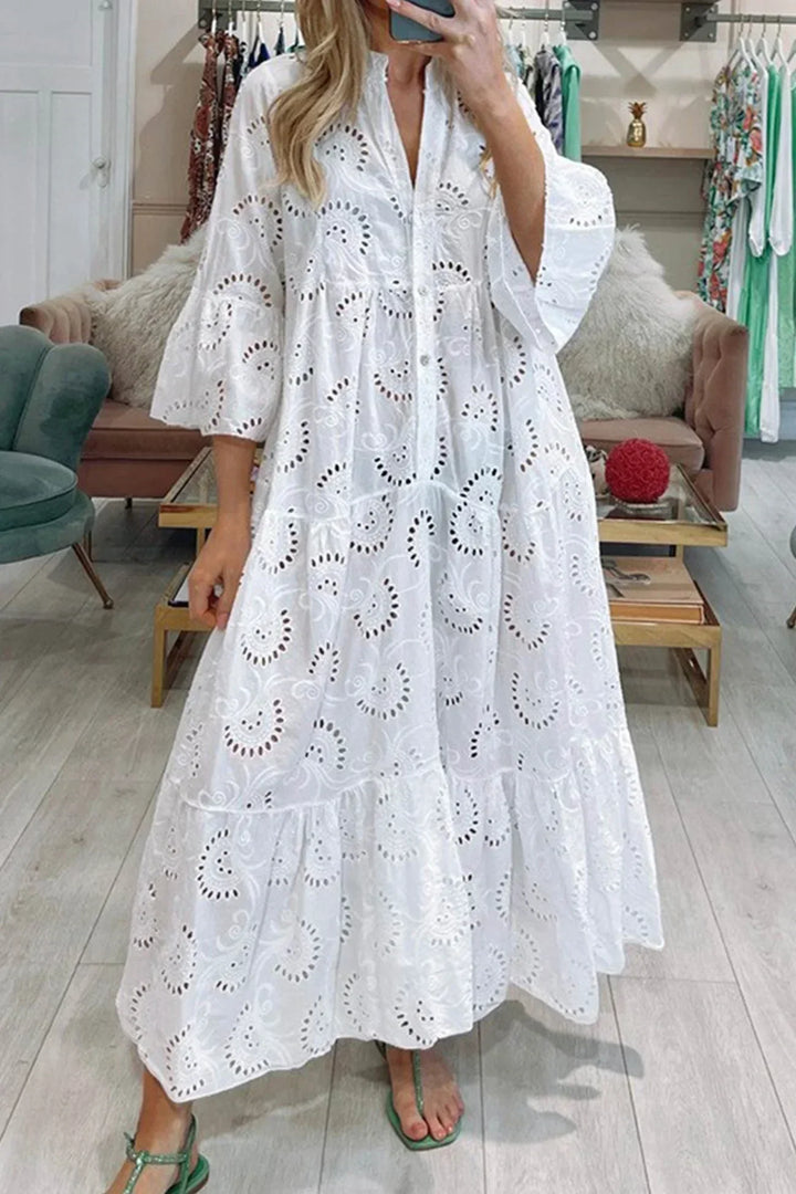 The Isla | Broderie Anglaise 3/4 Sleeve Maxi Dress